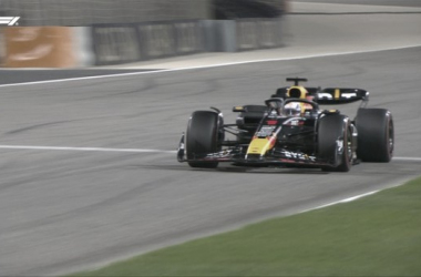 Verstappen se lleva la primera pole de la temporada con
Sainz cuarto y Alonso quinto