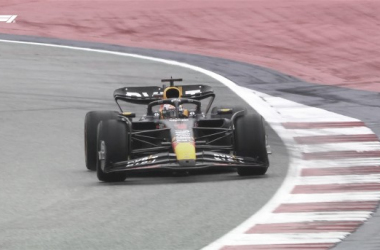 Max Verstappen gana en una emocionante sprint en Austria