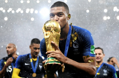 Guía VAVEL Eurocopa 2024: Mbappé, la estrella del fútbol