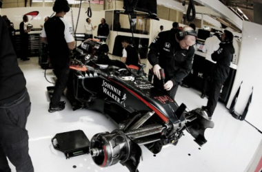 La lluvia y los problemas de McLaren marcan la tercera sesión de entrenamientos libres