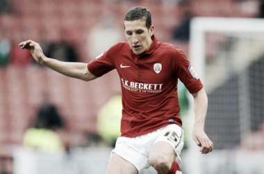 Ex-Barnsley defender signs for Rochdale