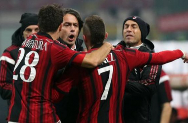 El Milan doblega a un Nápoles desesperado