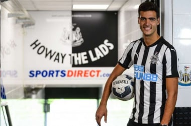 Mikel Merino llega cedido al Newcastle