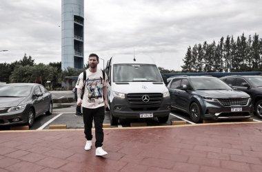 DE VUELTA. Messi está en el país para afrontar los partidos ante Panamá y Curazao, ya le mostraron cariño en su arribo. Foto: Prensa Selección Argentina