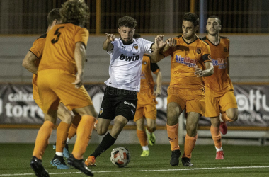 El Valencia Mestalla empata ante el Torrent y sigue generando dudas