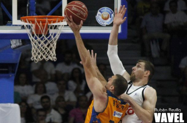Fotos e imágenes del Real Madrid-Valencia Basket del primer partido de las semifinales ACB