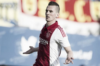 Milik comanda la remontada del Ajax ante el Cambuur