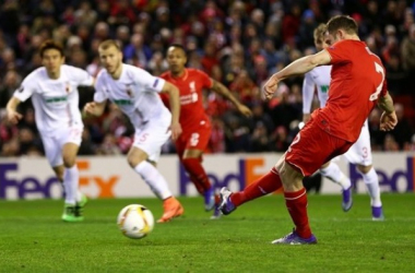 El Liverpool supera al Augsburgo gracias a un gol de Milner de penalti