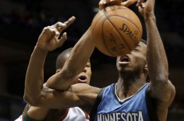 Milwaukee Bucks Take Down Minnesota Timberwolves, 98-84