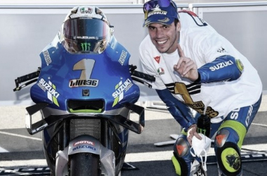 Joan Mir: “Mi
compañero de equipo soñado, Valentino Rossi”