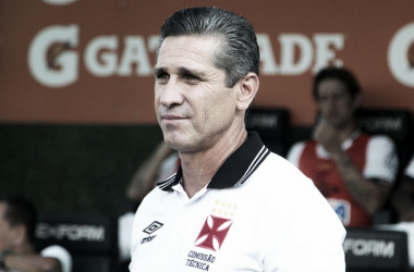 Após perder liderança da Taça Guanabara, Jorginho afirma: "Vamos voltar a jogar bem"