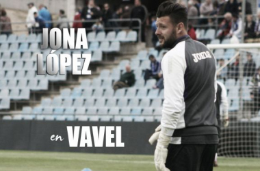 Entrevista. Jona López: &quot;Pablo Franco se veía condicionado en las alineaciones&quot;