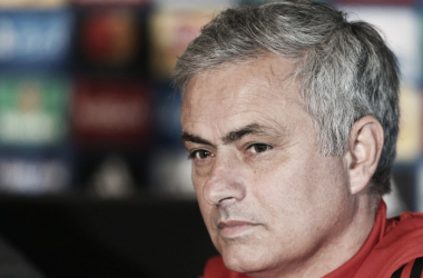 Mourinho: &quot;El objetivo mañana es clasificarnos&quot;