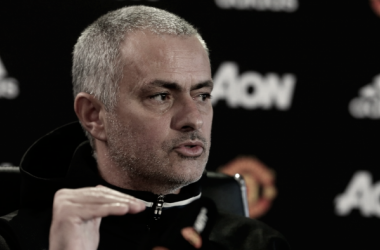 Mourinho: &quot;Vamos con lo que tenemos y lucharemos con lo que tenemos&quot;