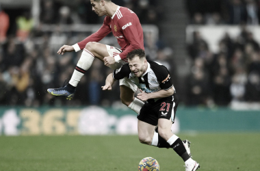 Manchester United busca empate contra Newcastle com De Gea em grande atuação