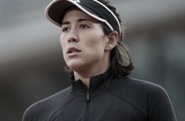 Muguruza sigue con suficiencia en Roland Garros