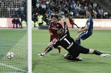 Karlsruher SC (2) 1-2 (3) Hamburger SV: Müller scores at the death to preserve der Dino&#039;s record