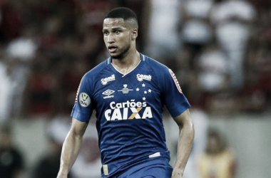 Após sofrer sondagens, Cruzeiro afirma não vender Murilo antes da Libertadores