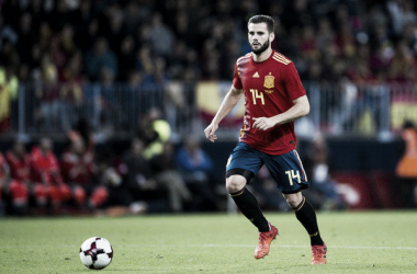 Nacho solventa el vacío de Piqué en &#039;La Roja&#039;