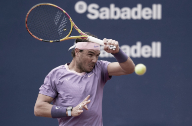 Nadal sufre en su debut en Barcelona