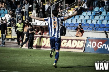 Un Zaragoza timorato se deja tres puntos vitales en Riazor