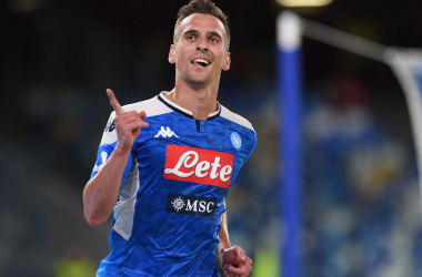 Serie A - Un ottimo Verona si inchina davanti a Milik: il Napoli vince con la doppietta del polacco (2-0)