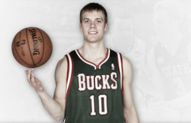 Nate Wolters firma 10 días con los Pelicans