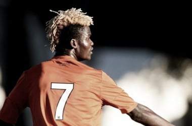 Sunderland complete the signing of Didier Ndong