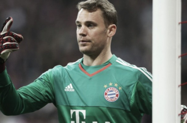 Manuel Neuer extends Bayern deal until 2021