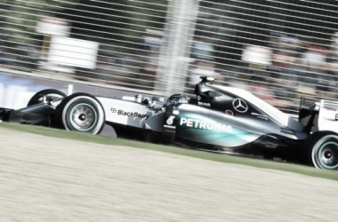 Australian Grand Prix - Practice 2: Mercedes continue to dominate