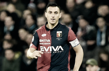 Torino, quasi fatta per Burdisso. Idea Emre Mor per la trequarti