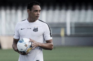 Após lesão contra o Santa Cruz, Ricardo Oliveira permanece como desfalque