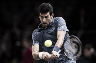 

Djokovic gana la batalla tenística y accede a la final de
Paris

