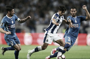 FC Porto x Feirense : atrasos na corrida