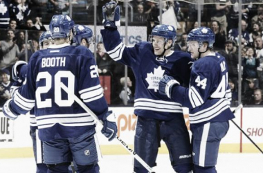 Com ótima atuação de Jonathan Bernier, Toronto Maple Leafs derrota o Vancouver Canucks