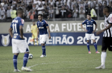 Robinho planeja volta por cima após derrota e preocupa departamento médico do Cruzeiro