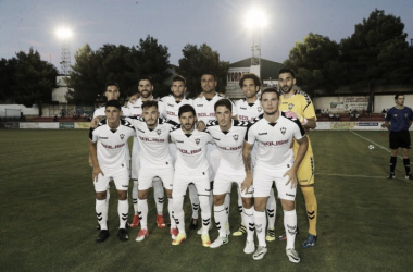 El Alba comienza a rodar con una goleada