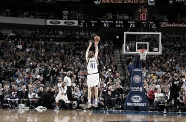 Resumen NBA: los Spurs asaltan la cancha de los Warriors y Nowitzki hace historia