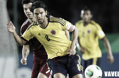Abel Aguilar es convocado por Colombia para dos partidos oficiales