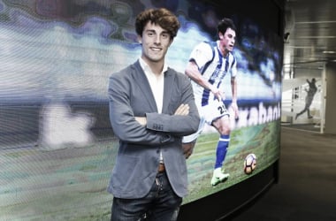 Odriozola cambia de representantes