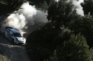 WRC - Rally Spagna, giorno 1: Ogier in testa