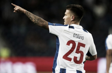 Otávio renueva con el FC Porto hasta 2021