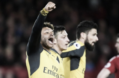 Oxlade-Chamberlain:“Ver a nuestros aficionados viajar un lunes por la noche significa todo”