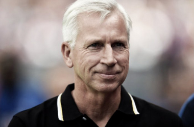 Alan Pardew admite que sigue en crisis el Crystal Palace