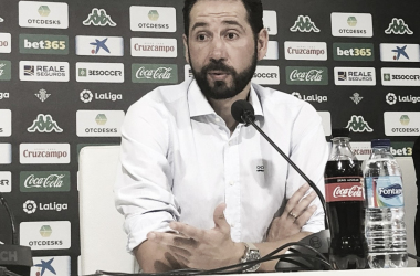 Pablo Machín critica a atuação da arbitragem contra o Sevilla: “Surpreendido e indignado"
