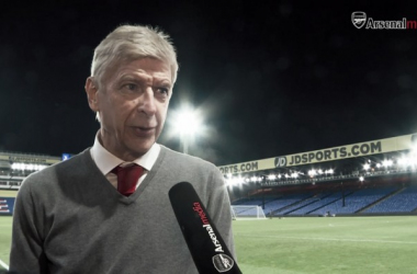 Wenger: “El corto plazo es ganar el próximo partido con los jugadores que estén comprometidos”