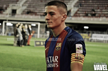 Sergi Palencia renueva con el FC Barcelona