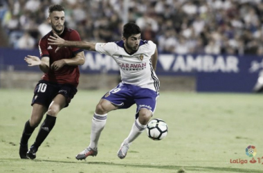 El Real Zaragoza frenado por Badía y su muro inquebrantable