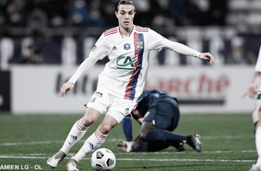 Após confusão e jogo interrompido, Paris FC e Lyon são eliminados da Copa da França
