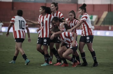 Paraguai enfrenta Pumas-MEX podendo garantir classificação para final da Ladies Cup